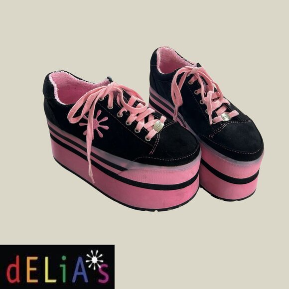 Delia's by dolls kill platform sneakers in pink and black (9) - Picture 1 of 5